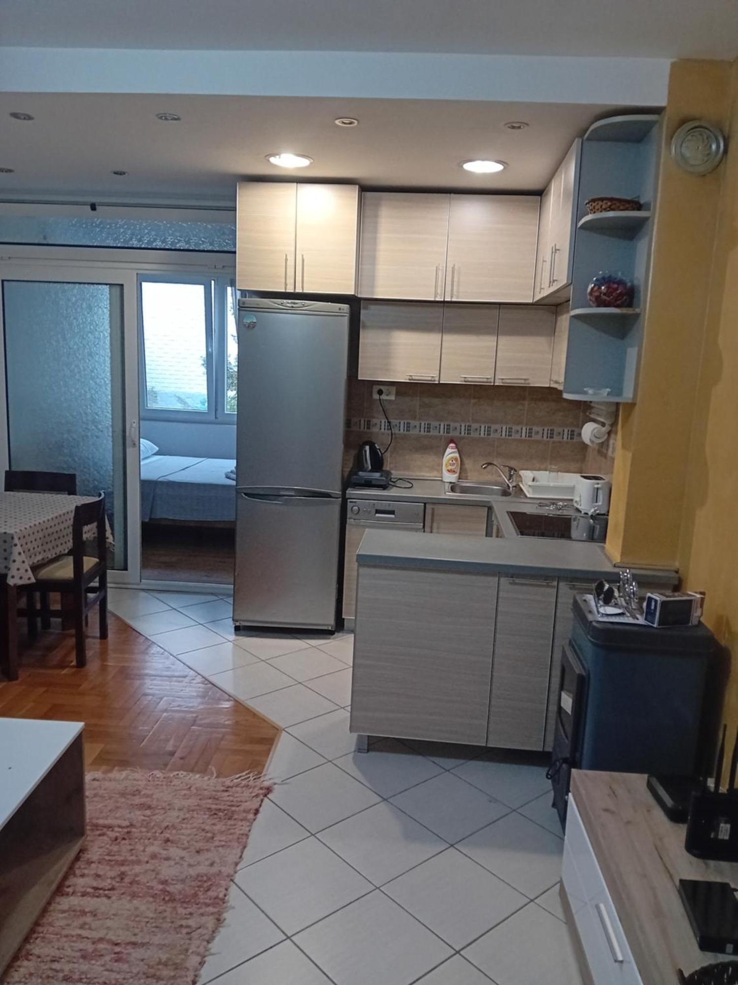 Apartman,,siv,, Prijevor *
